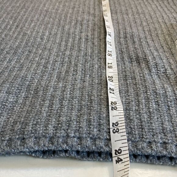 NWT OLD NAVY L Stretchy Cable Knit Sweater - Picture 11 of 14